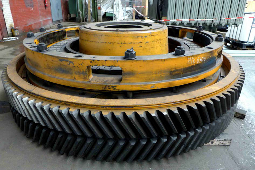 Instandsetzung und Herstellung von Zahnrädern bis Modul 56“